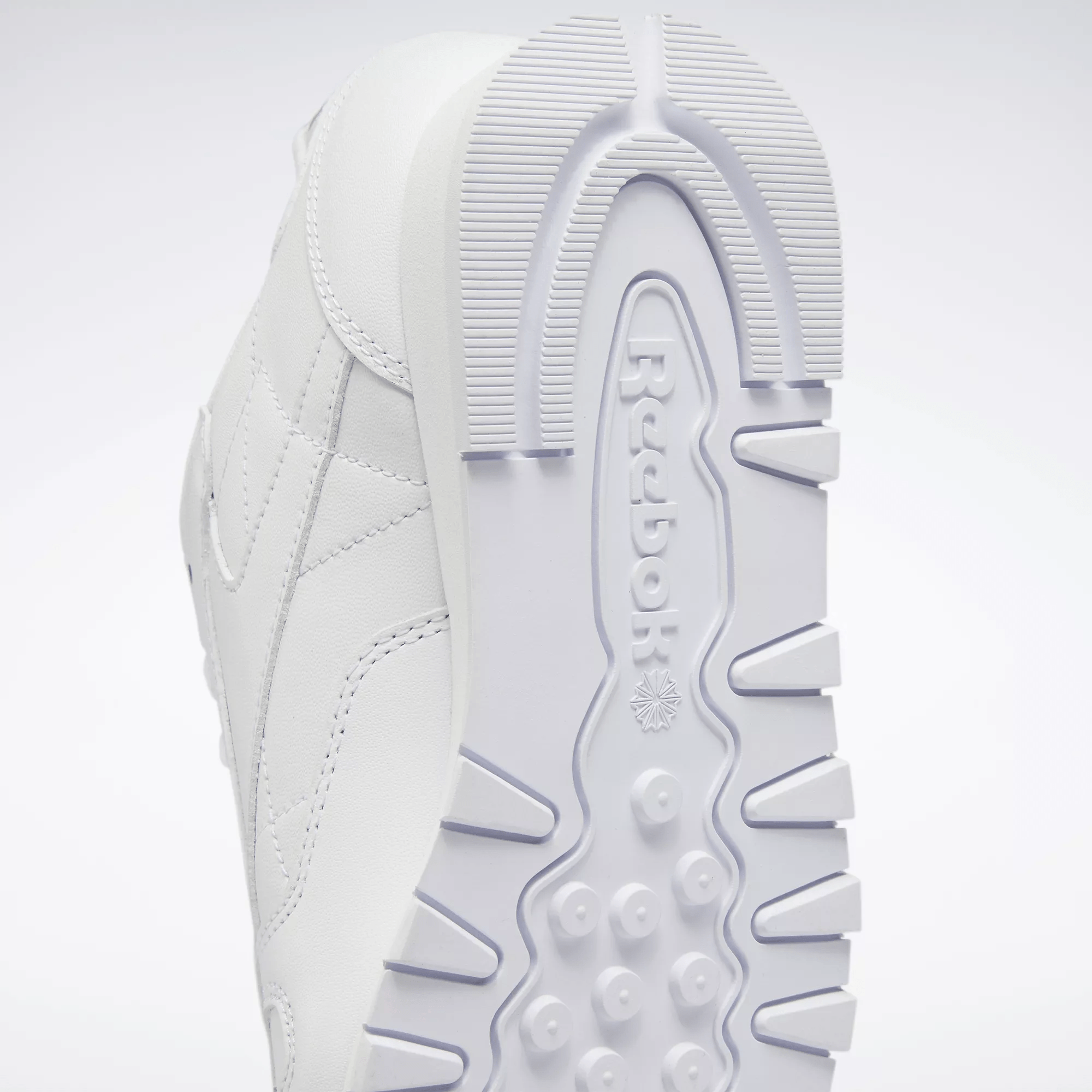 Women's Classic Leather Shoes - Image 9