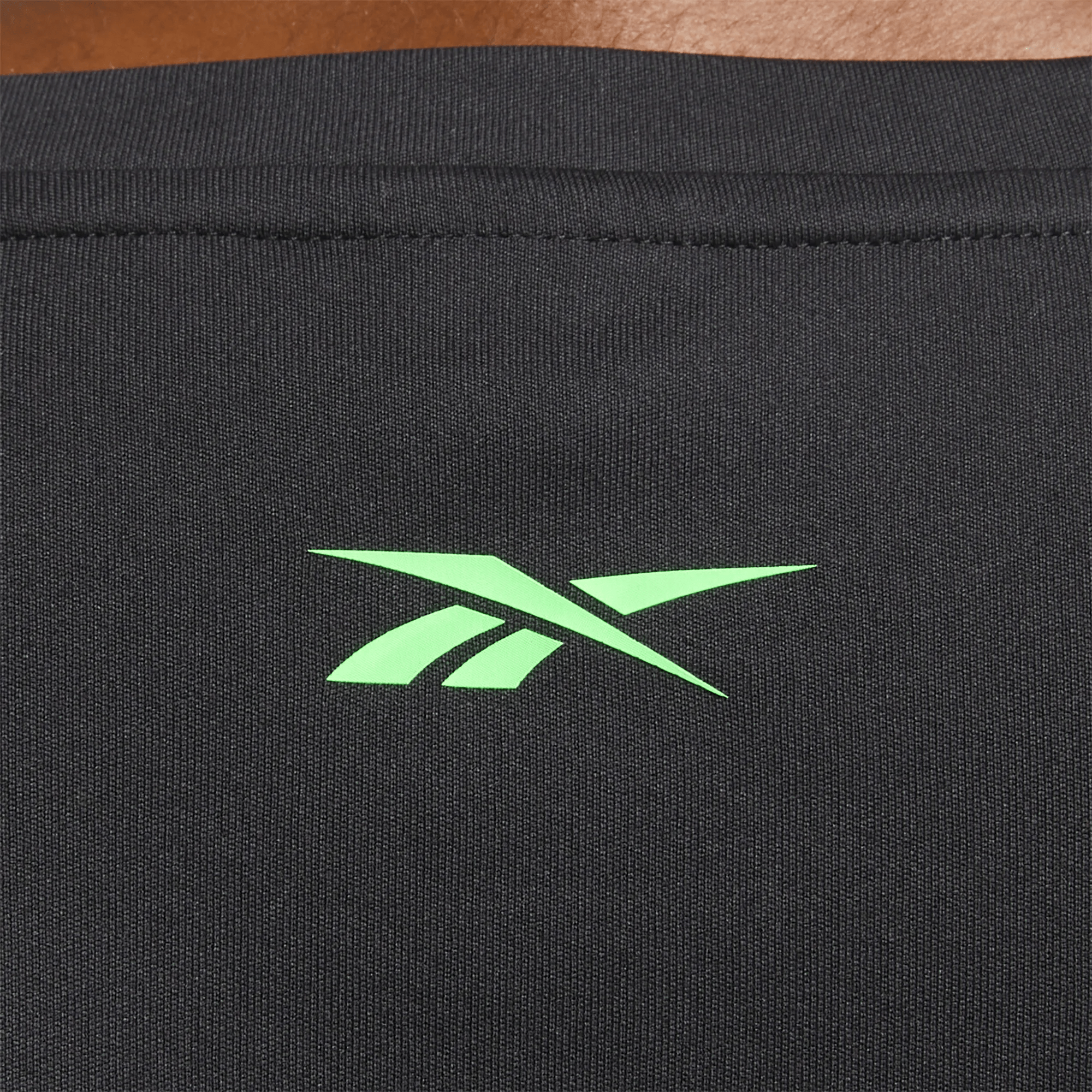 Men's No Matter the Distance Graphic T-Shirt - Image 5