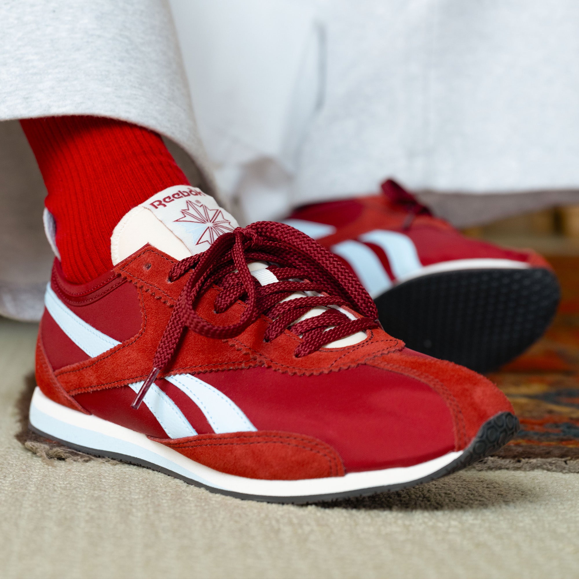 R400 Shoes - Image 2