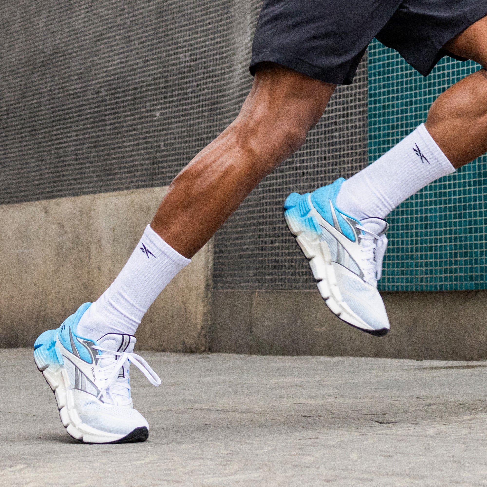 Men's FloatZig 2 Running Shoes - Image 2