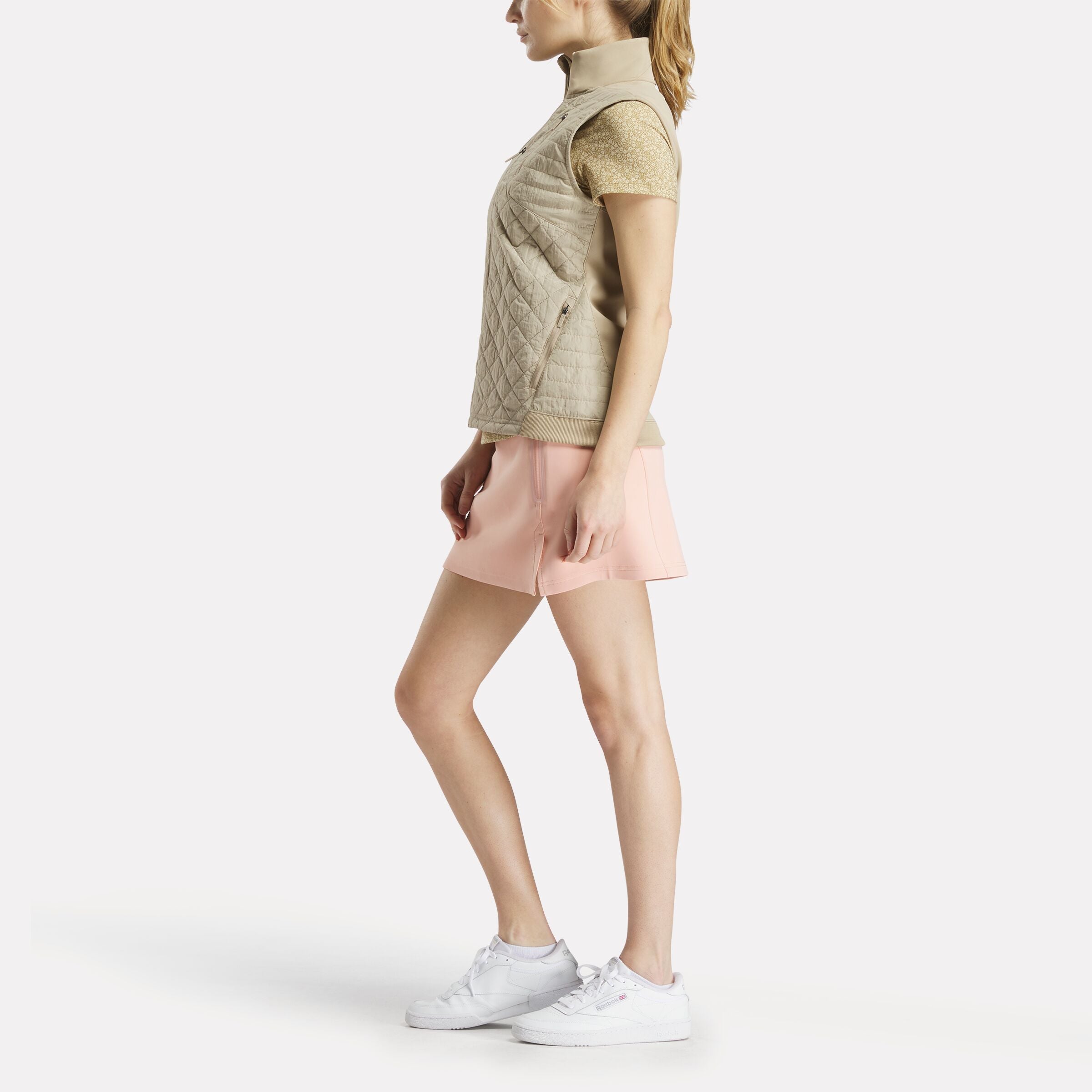 Women's Lightweight Sprint Puffer Golf Vest - Image 2